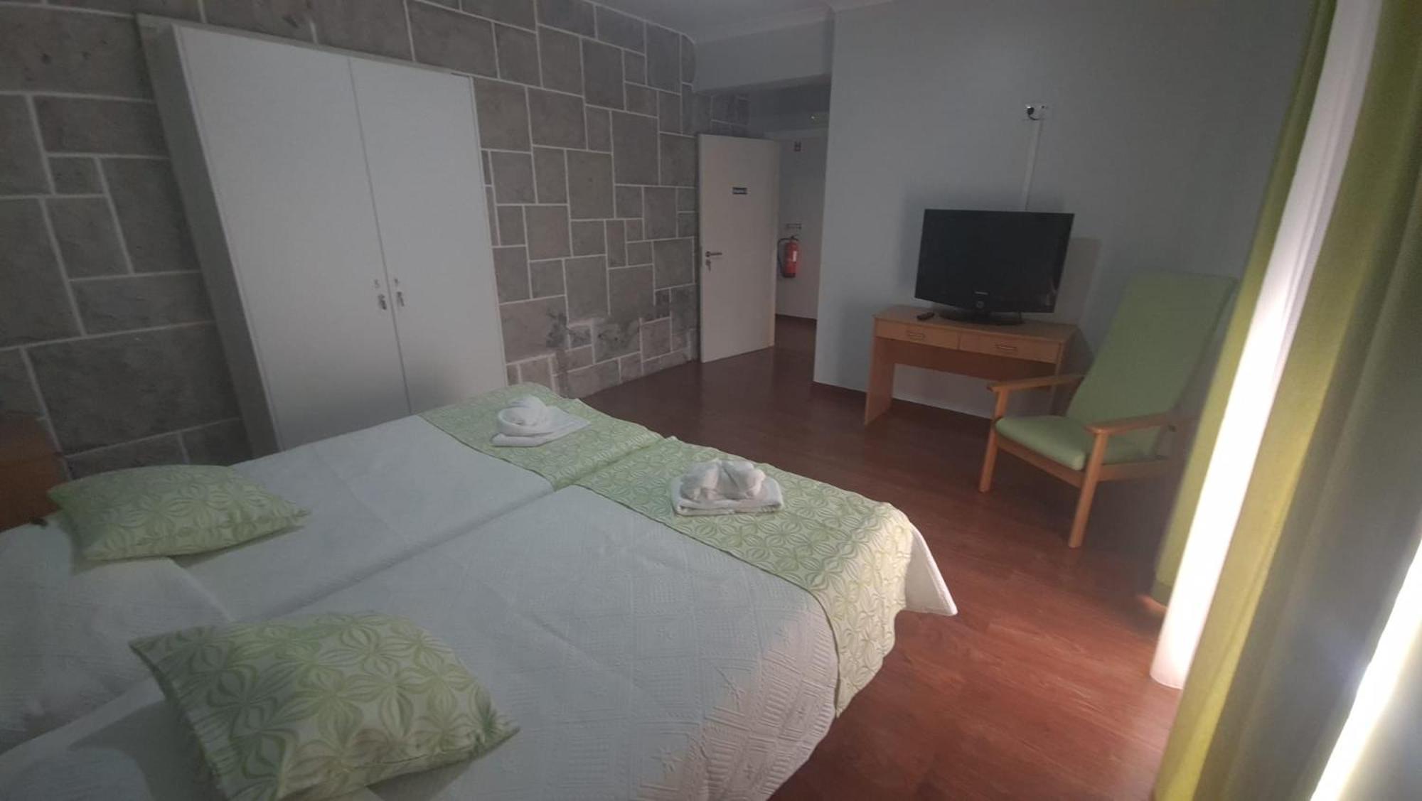 Hostel Jardins De Sao Luis Setúbal Eksteriør billede