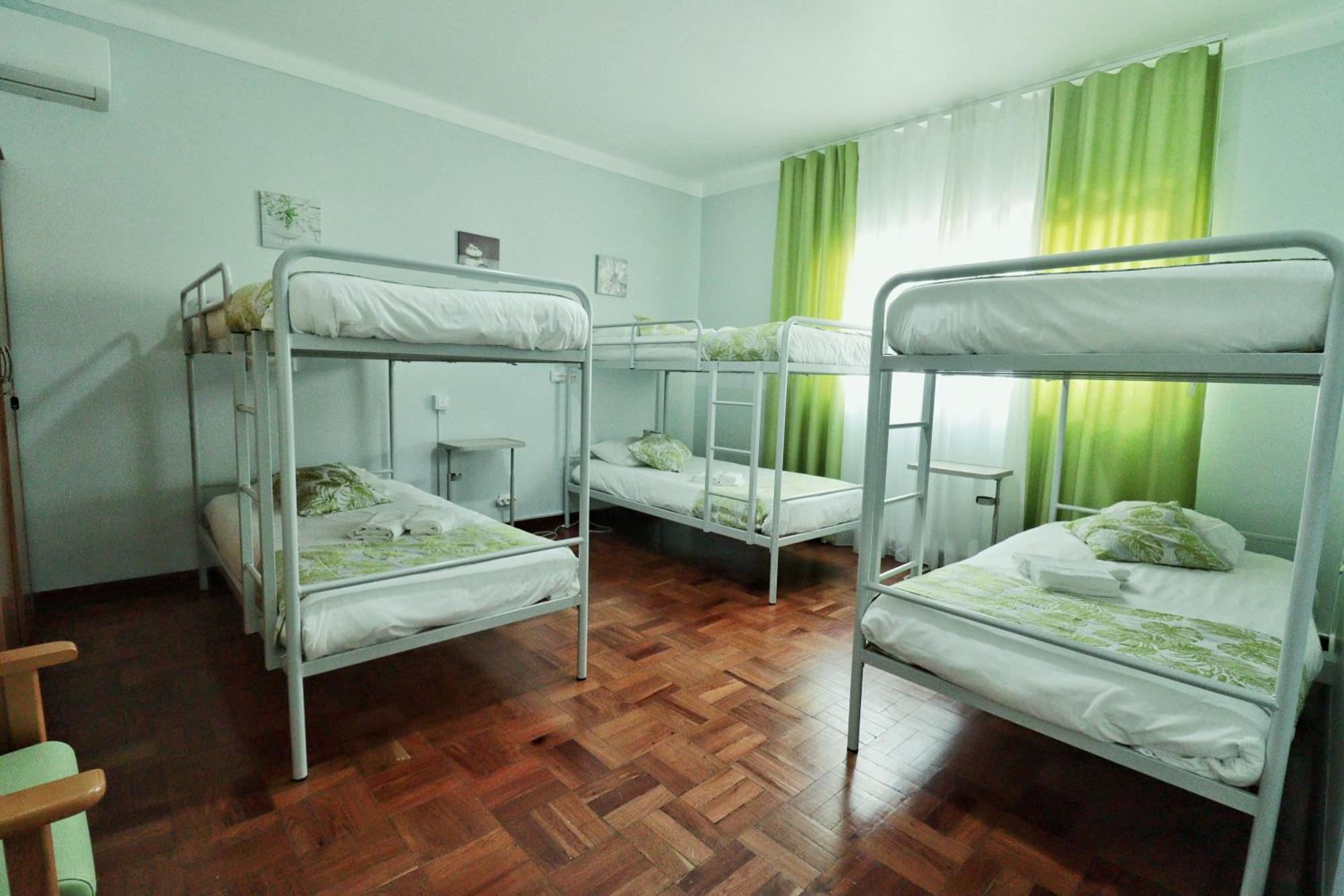 Hostel Jardins De Sao Luis Setúbal Eksteriør billede