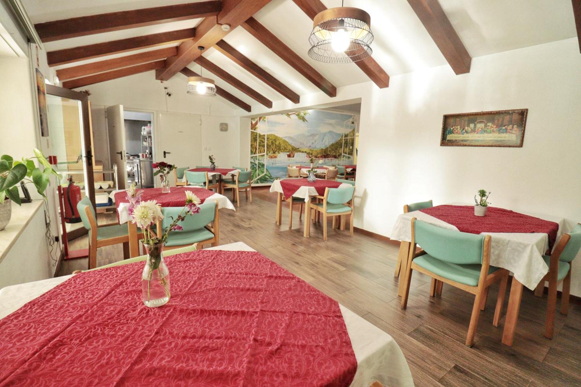 Hostel Jardins De Sao Luis Setúbal Eksteriør billede